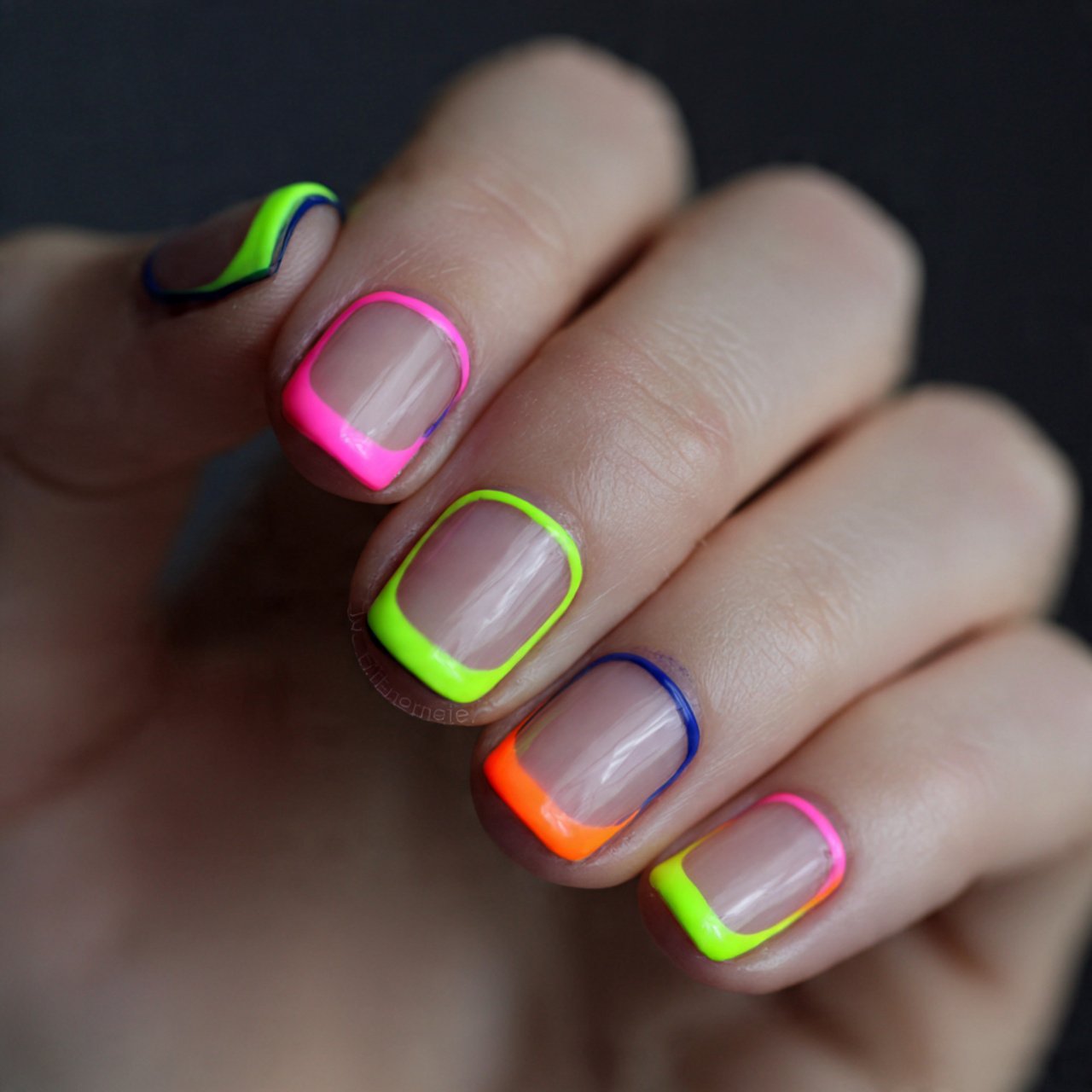 neon outline nails negative space with a 1
