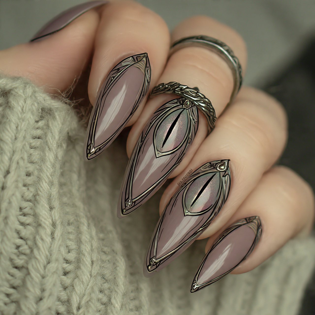blue and silver cat eye nails nature look nails