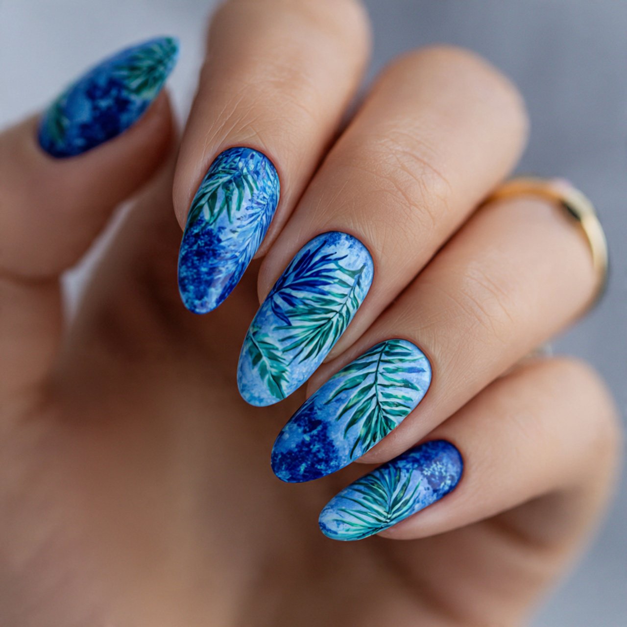 Blue Summer Nails: 15 Fresh, Wearable Designs That Look Expensive in Sunlight