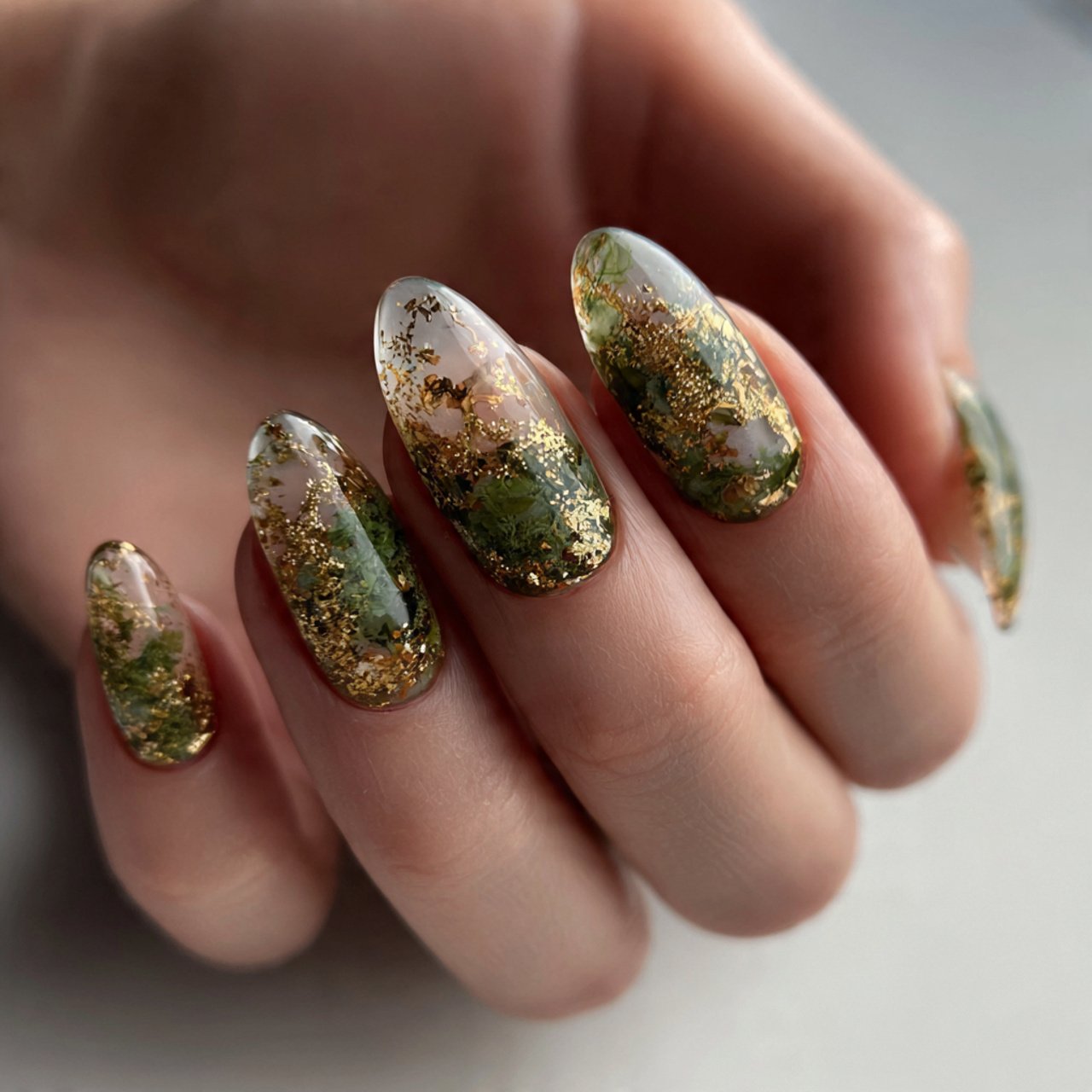 holiday glitter nails nature looks nails