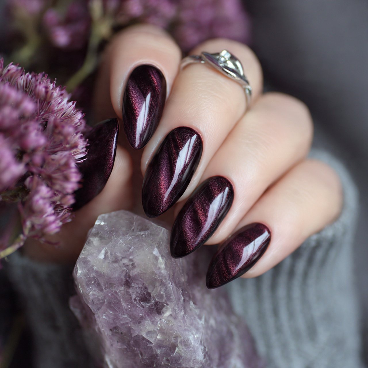 smoky plum velvet cat eye nails nature looks nails