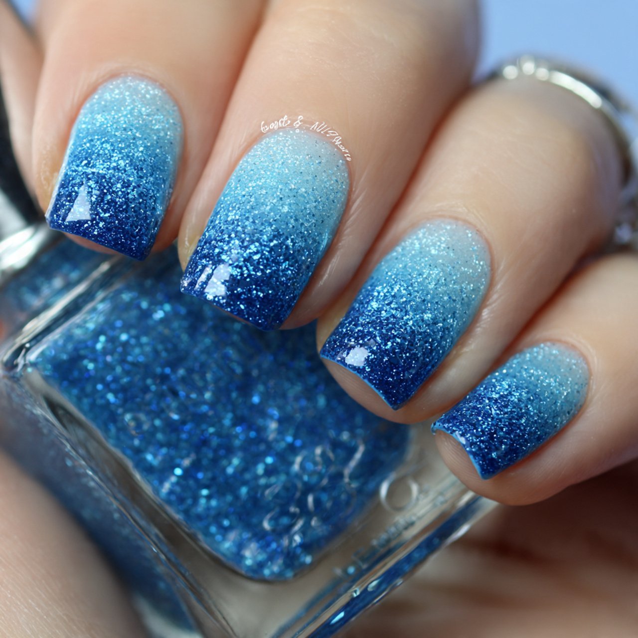 blue glitter gradient nails 1