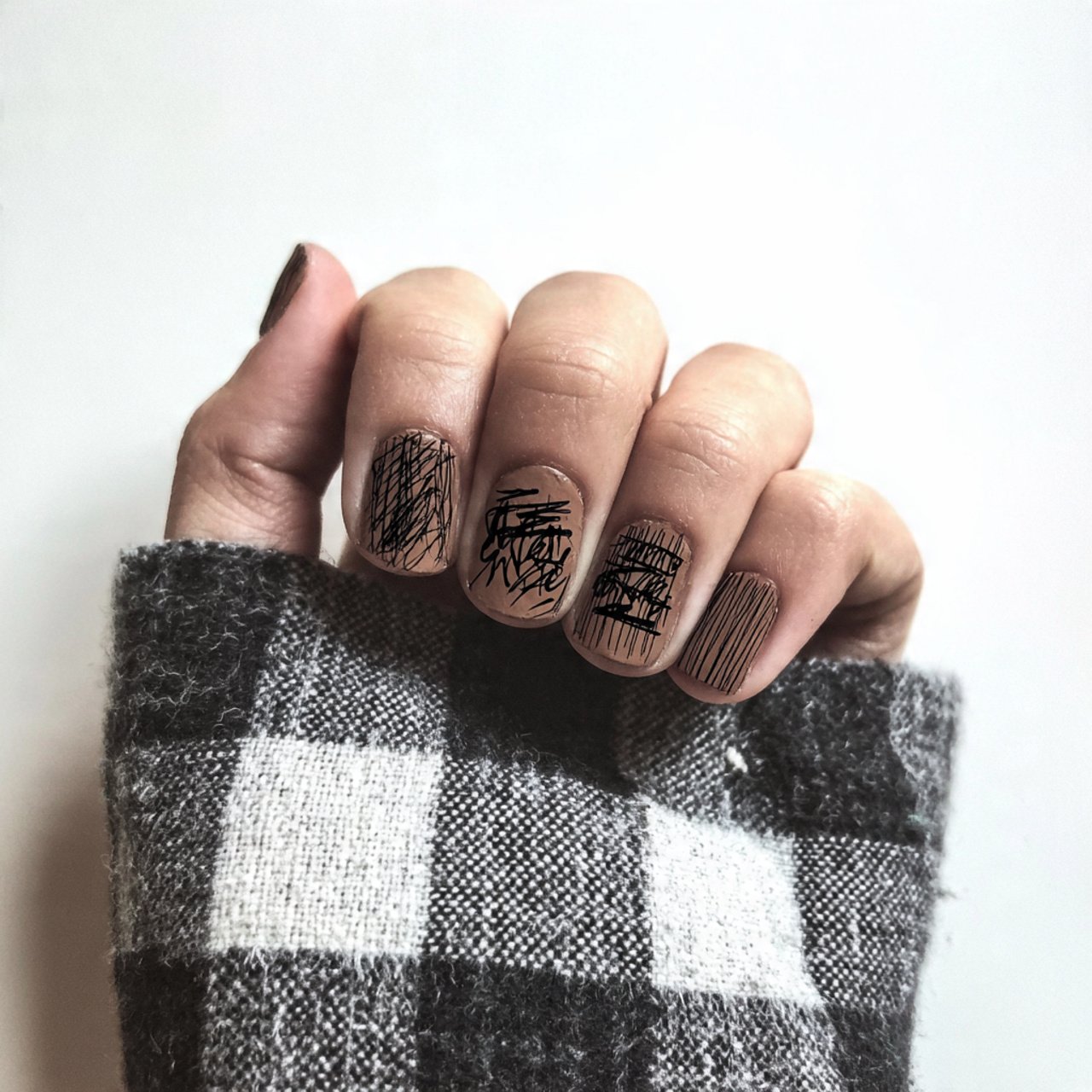 Brown Fall Nails: 15 Chic, Cozy Designs That Always Feel In Season