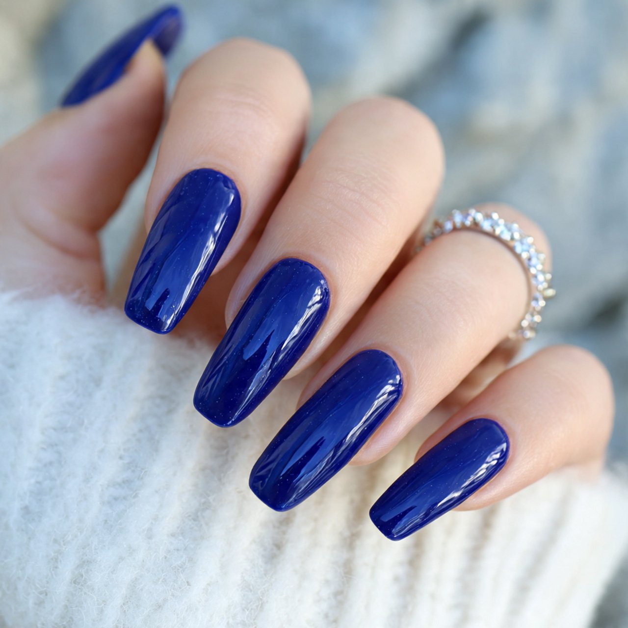 classic royal blue high gloss nature look nails