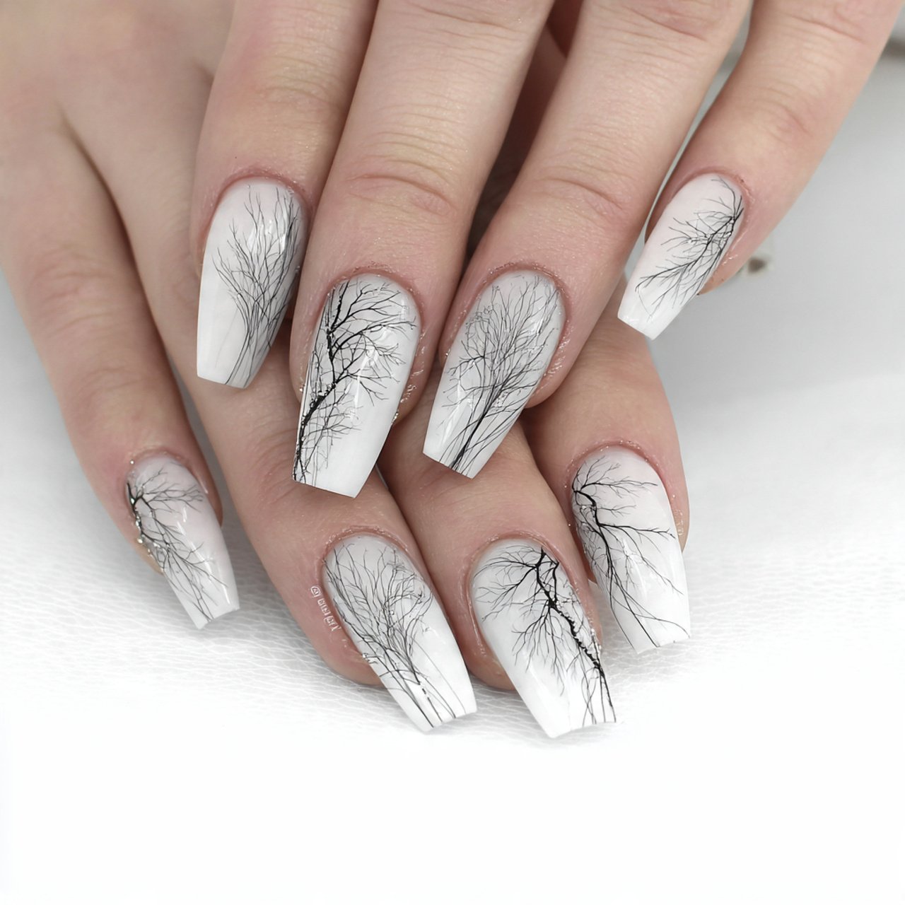 icy grey with micro silver sparkle top nature look