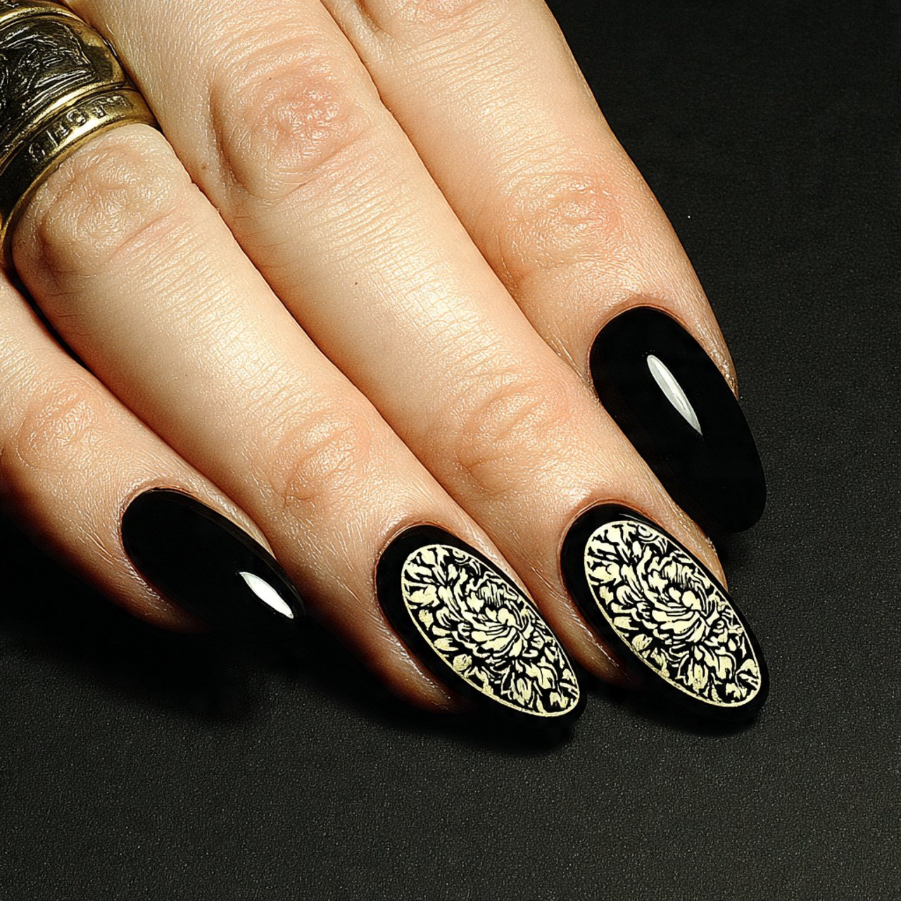 nails with gold foil attractive nails