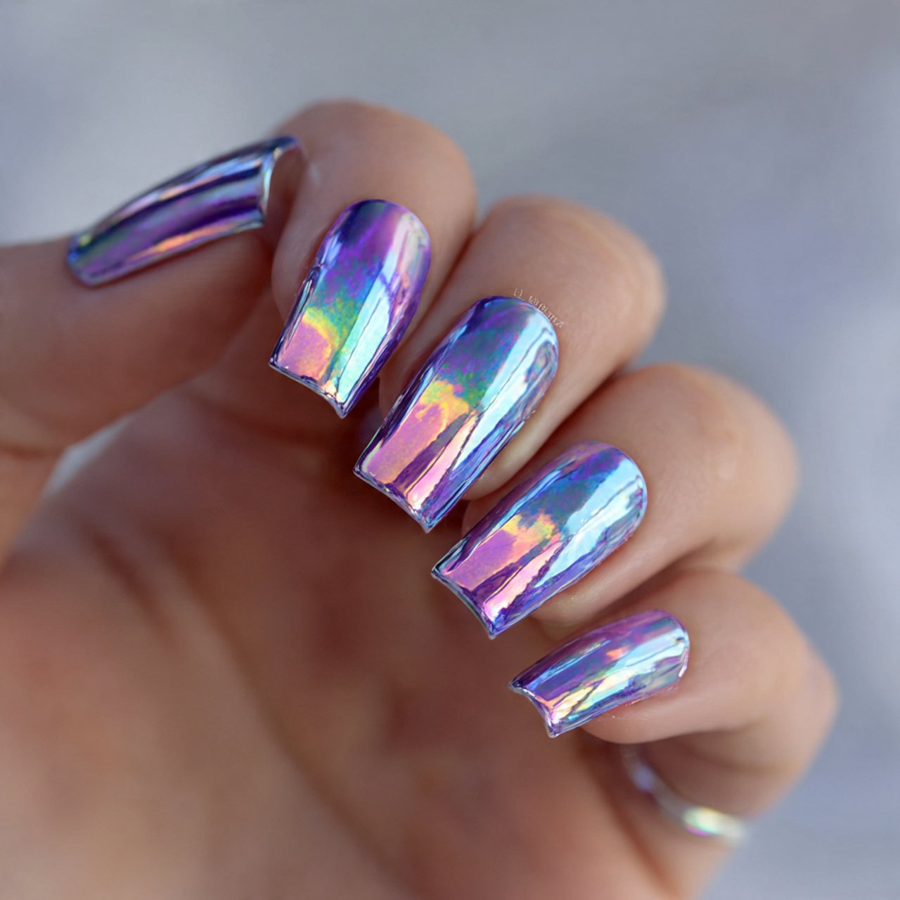 Nails Inspiration Square: 15 Chic, Salon-Approved Designs for a Clean and Stylish Look 6 square nails with chrome glazed finish gorgeous na