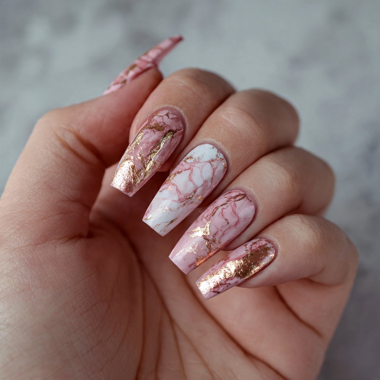 statement coffin marble nails with foil elegant na