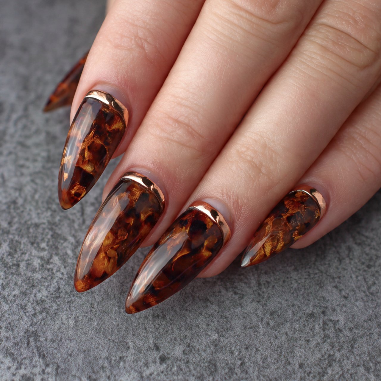 tortoiseshell feature nails