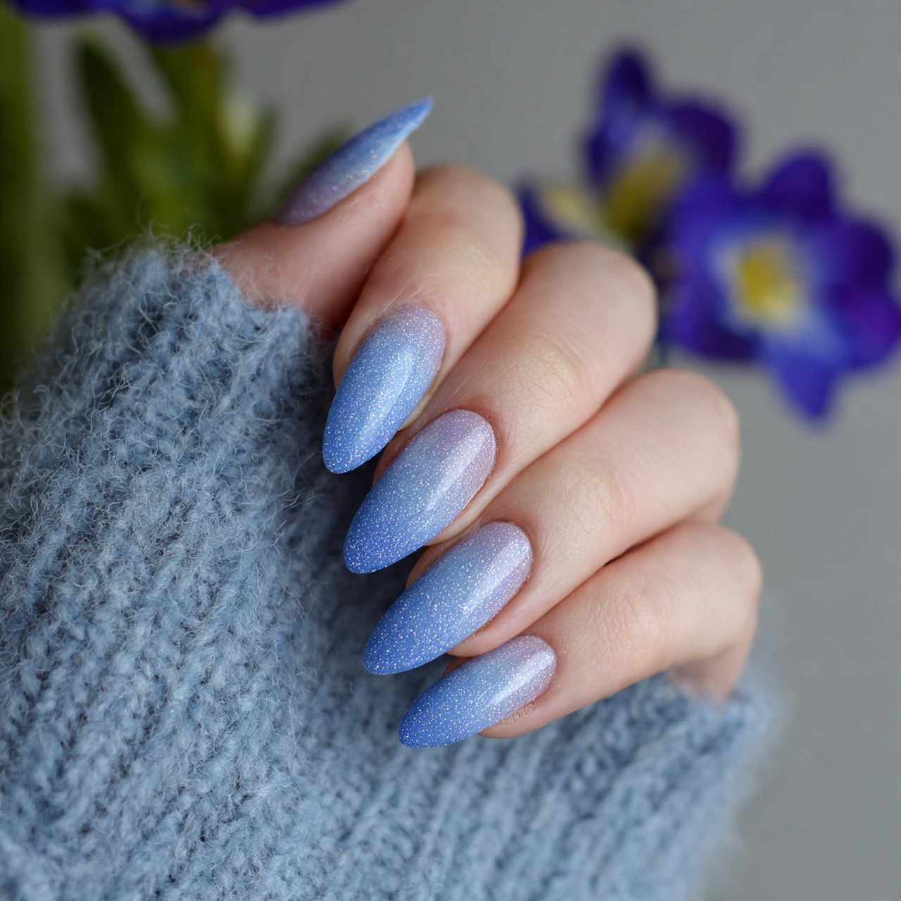 periwinkle aura nails