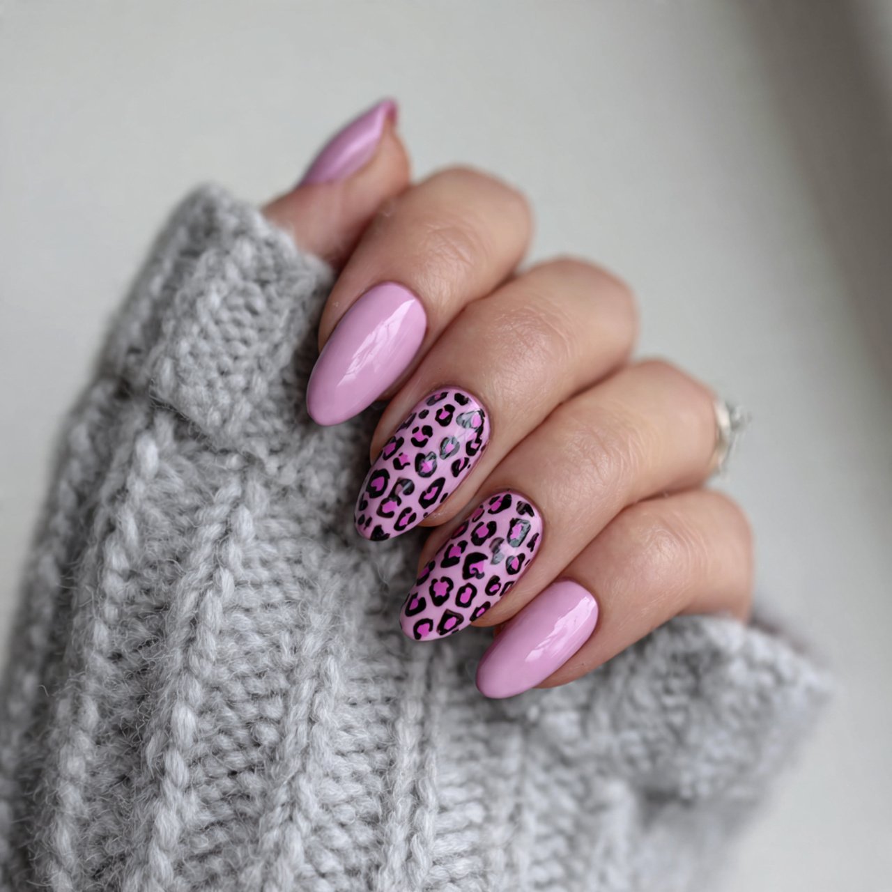 pink leopard nails