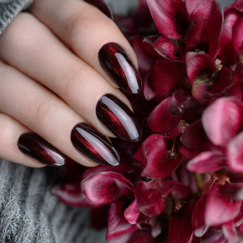 ruby cat eye velvet nails magnetic gel naturel